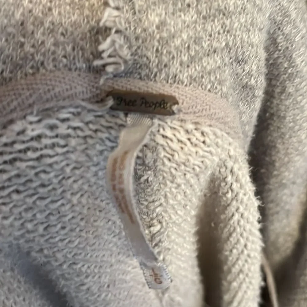 Free People Gray & Black Pullover Sweater - Picture 6 of 9